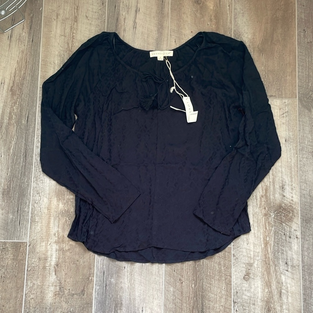 NWT women’s love stitch blouse size small